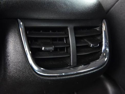 Used 2023 Chevrolet Malibu LT image 21