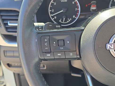Certified 2023 Nissan Rogue SV w/ SV Premium B Package FWD image 31