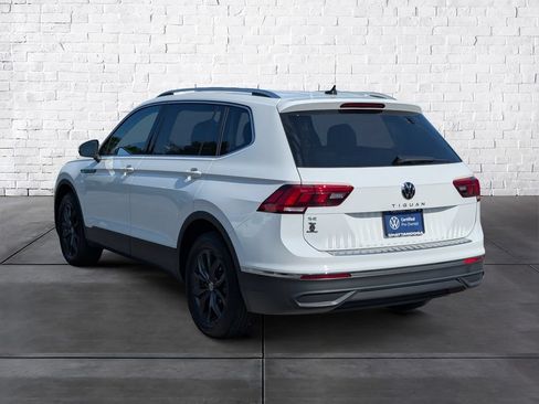 Used 2024 Volkswagen Tiguan SE FWD image 5