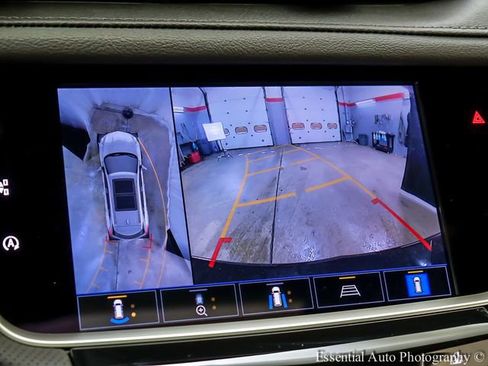 New 2026 Cadillac XT5 Premium Luxury w/ LPO, Floor Liner Package AWD/4WD image 17