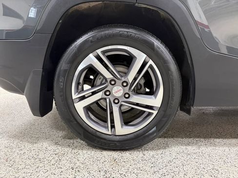 Used 2018 GMC Terrain SLT FWD image 16