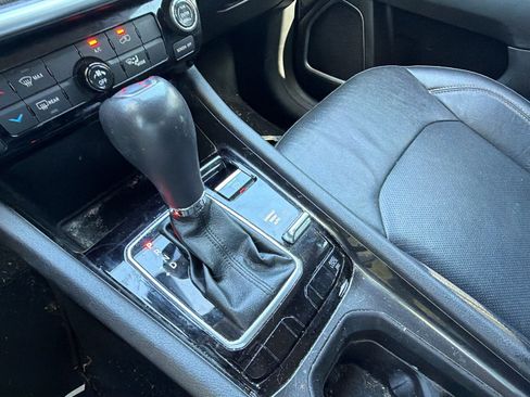 Used 2022 Jeep Compass Latitude AWD/4WD image 29