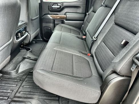 Used 2022 GMC Sierra 1500 Elevation w/ Preferred Package image 16