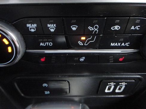 Used 2021 Ford EcoSport Titanium w/ Interior Protection Package AWD/4WD image 10