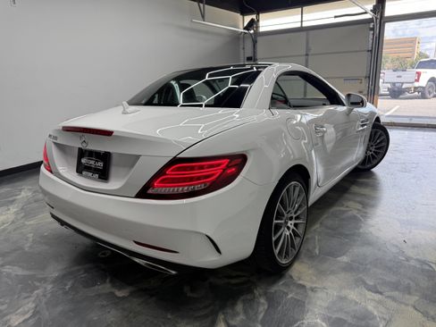Used 2020 Mercedes-Benz SLC 300 image 5