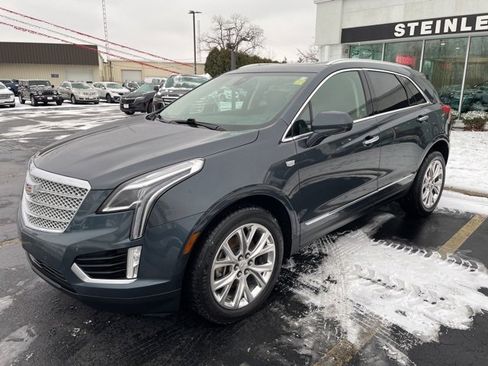 Used 2019 Cadillac XT5 Luxury w/ LPO, Radiant Package image 3
