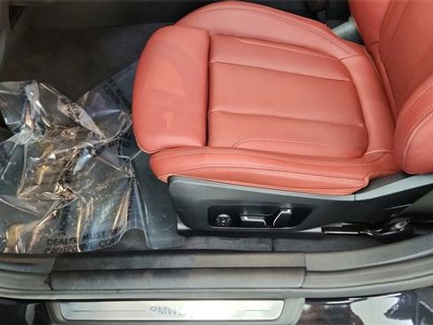 Used 2024 BMW i4 xDrive40i w/ Premium Package image 33