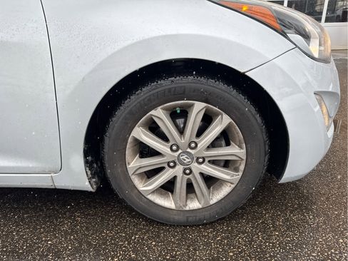 Used 2014 Hyundai Elantra SE w/ Option Group 02 image 11