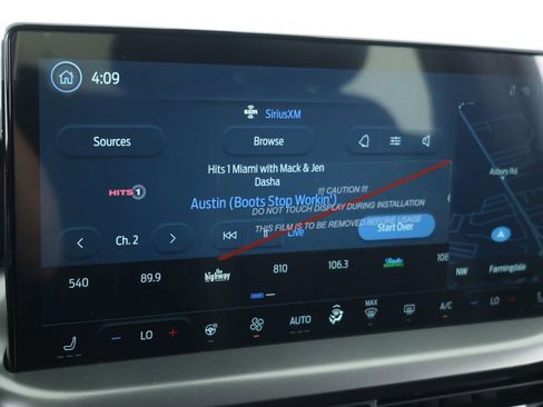 Used 2025 Ford Escape SE image 16