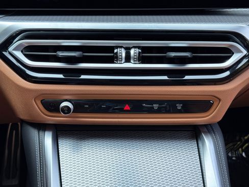 Used 2024 BMW i4 eDrive35 w/ M Sport Package image 30