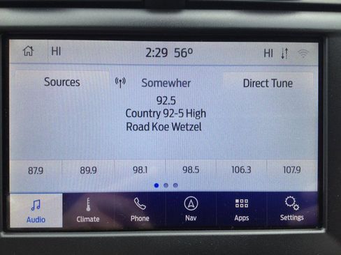 Used 2020 Ford Fusion SE image 11