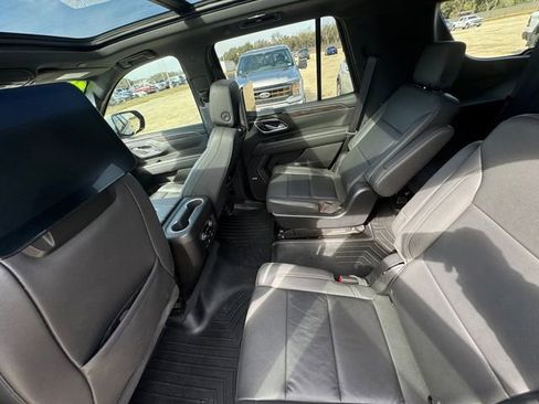 Used 2024 Chevrolet Tahoe Z71 w/ Z71 Off-Road Package image 29