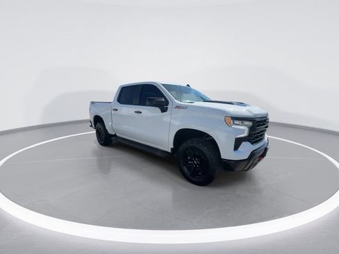 Used 2024 Chevrolet Silverado 1500 LT Trail Boss w/ Protection Package AWD/4WD image 2