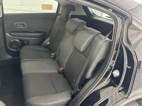 Used 2021 Honda HR-V EX image 14