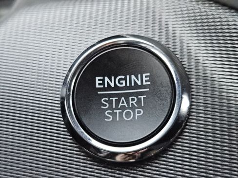 Used 2025 Ford Explorer ST-Line RWD image 19