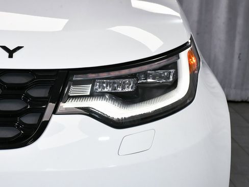 Used 2023 Land Rover Discovery S R-Dynamic image 96