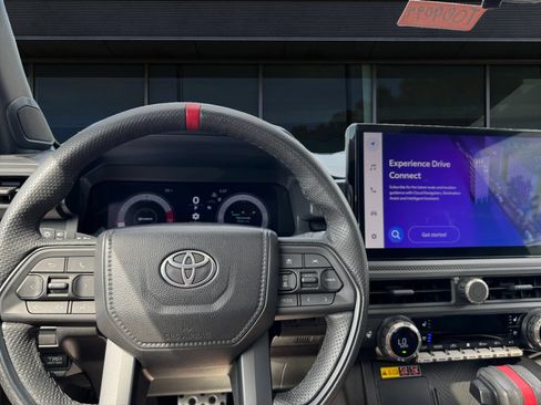 Used 2024 Toyota Tacoma TRD Pro AWD/4WD image 4
