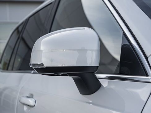 New 2026 Volvo XC90 T8 Plus image 14