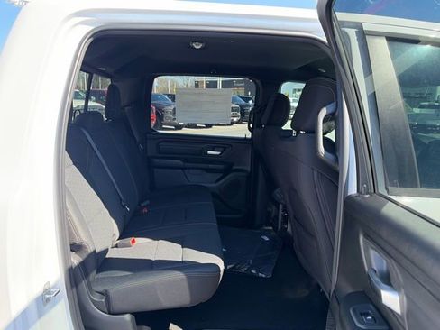 New 2026 RAM 1500 Express AWD/4WD image 29