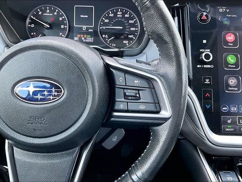Used 2025 Subaru Outback Limited AWD/4WD image 12