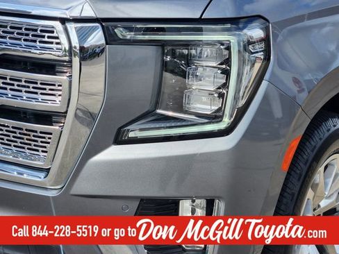 Used 2022 GMC Yukon SLT w/ SLT Luxury Package image 9