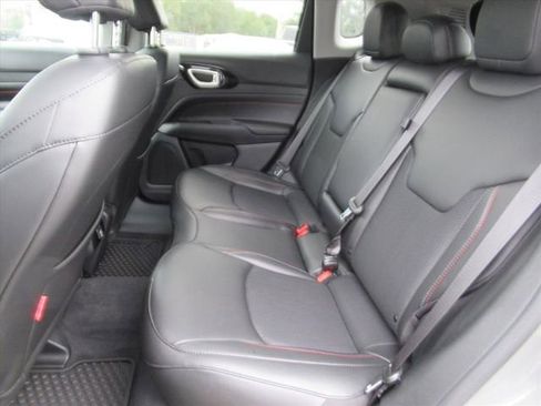 Used 2022 Jeep Compass Trailhawk w/ Trailer Tow Group image 26