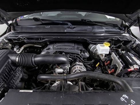 Used 2020 RAM 1500 Big Horn AWD/4WD image 42
