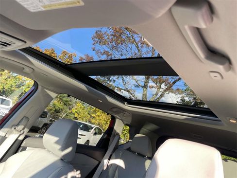 Certified 2023 Nissan Rogue SL w/ SL Premium Package image 19