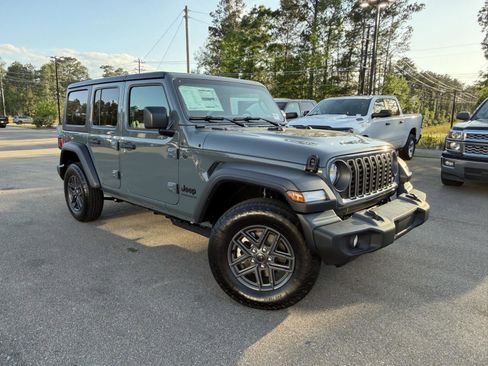 New 2026 Jeep Wrangler Unlimited Sport AWD/4WD image 3