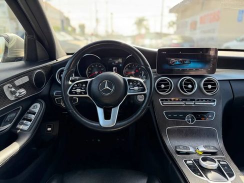 Used 2020 Mercedes-Benz C 300 4MATIC Sedan image 32