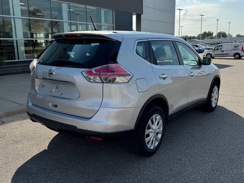 Used 2015 Nissan Rogue S AWD/4WD image 34