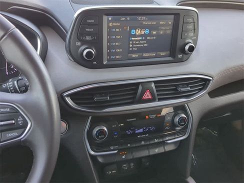 Used 2019 Hyundai Santa Fe Limited image 27
