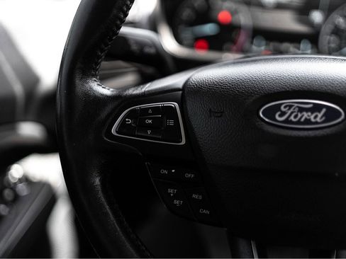 Used 2020 Ford EcoSport Titanium AWD/4WD image 14