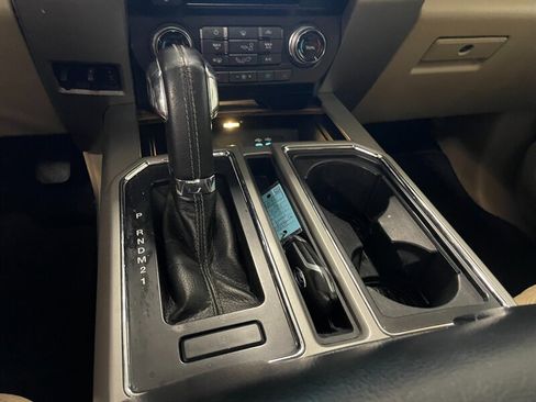 Used 2016 Ford F150 Lariat w/ Equipment Group 502A Luxury AWD/4WD image 20