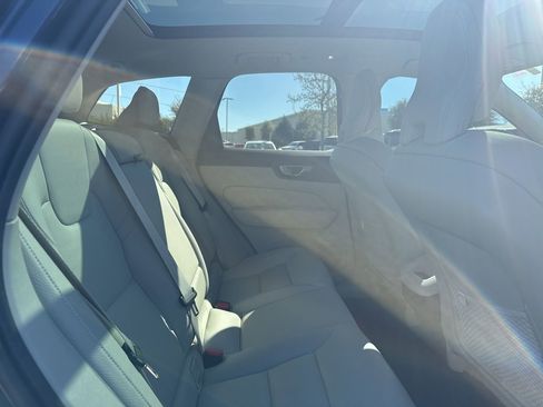 Certified 2024 Volvo XC60 B5 Core w/ Protection Package Premier image 13