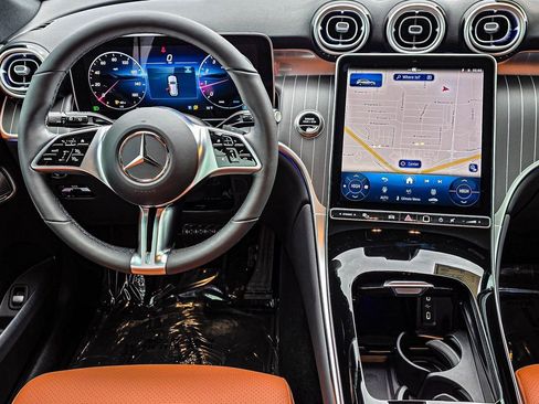 New 2026 Mercedes-Benz GLC 300 4MATIC image 34