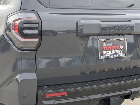 Used 2025 Toyota 4Runner TRD Sport image 8