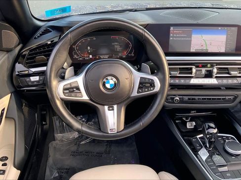 Used 2023 BMW Z4 sDrive30i w/ Premium Package image 5