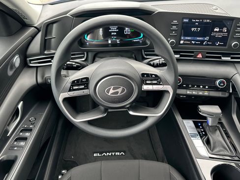 New 2026 Hyundai Elantra Blue image 14