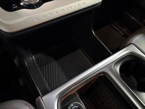 Certified 2025 Ford Expedition Max Active image 8