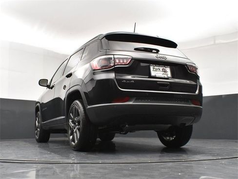 New 2026 Jeep Compass Limited image 22