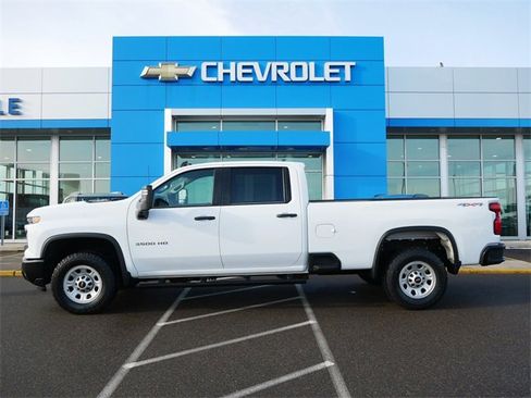Used 2024 Chevrolet Silverado 3500 W/T w/ WT Convenience Package image 4
