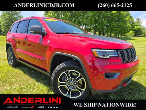 Used 2018 Jeep Grand Cherokee Trailhawk AWD/4WD image 1