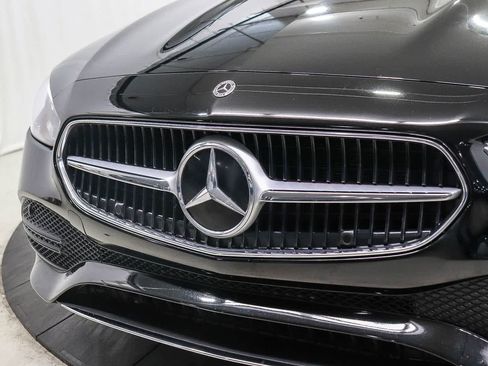 Used 2025 Mercedes-Benz C 300 4MATIC Sedan image 8