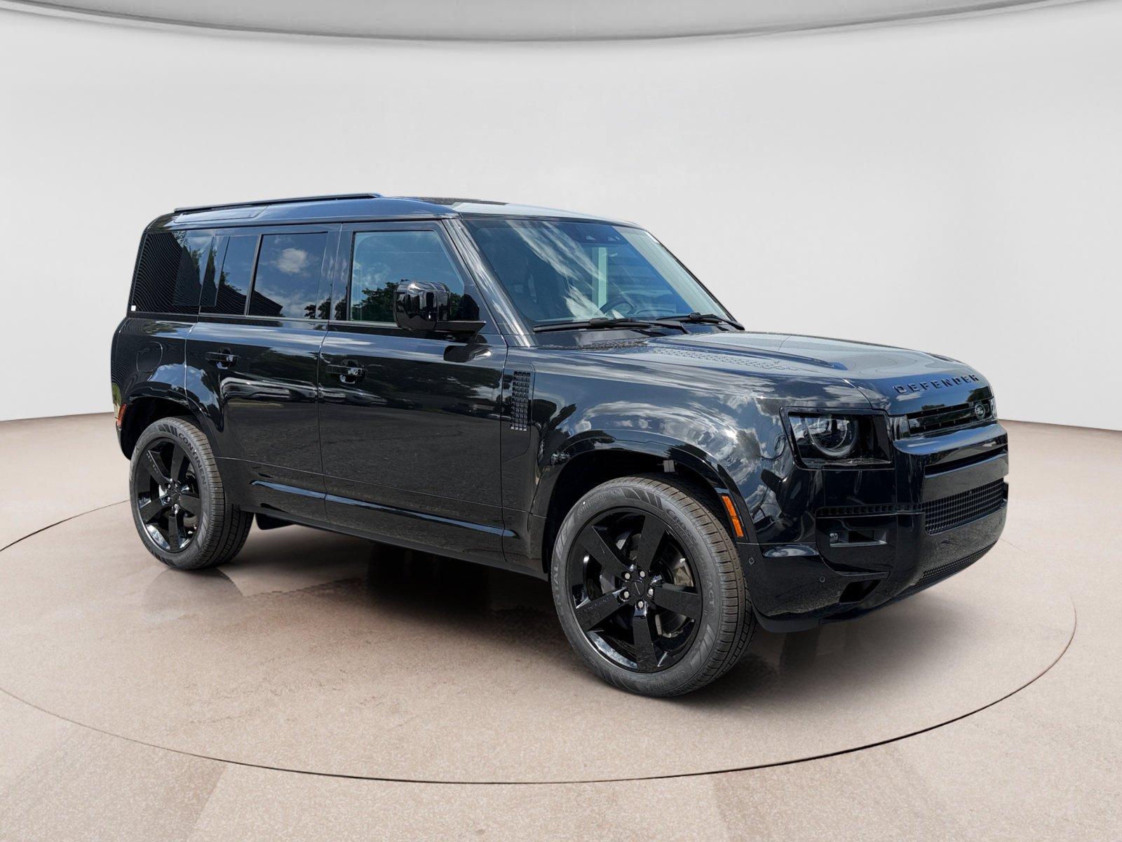 New 2026 Land Rover Defender 110 X-Dynamic SE AWD/4WD image 7