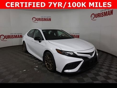 Used 2024 Toyota Camry SE w/ Convenience Package image 11
