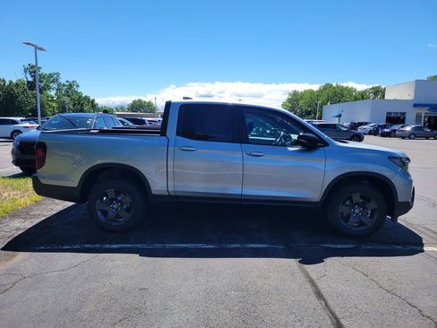 New 2026 Honda Ridgeline TrailSport image 2
