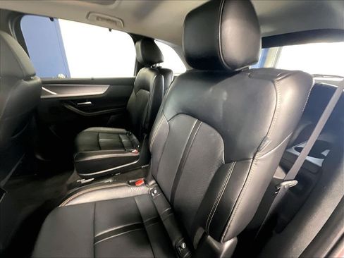 Used 2024 MAZDA CX-90 Plug-In Hybrid w/ Premium Pkg AWD/4WD image 15