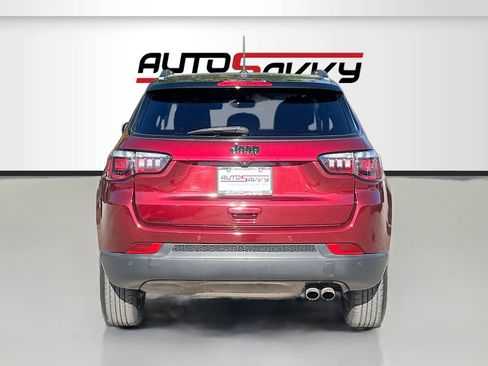 Used 2021 Jeep Compass Altitude w/ Sun and Sound Group image 6