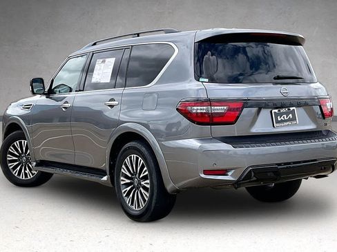 Used 2023 Nissan Armada SL w/ Midnight Edition Package AWD/4WD image 4